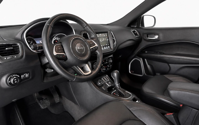 imagem-https://www.socarrao.com.br/sc-vehicle-images-prod/3587519/1788353162334-5_091447.jpg