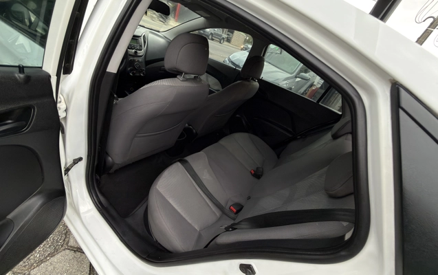 imagem-https://www.socarrao.com.br/sc-vehicle-images-prod/3587523/1788353278675-003_85d74dc072e6395ae1efe816350339bc.jpg
