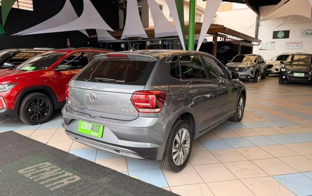 imagem-https://www.socarrao.com.br/sc-vehicle-images-prod/3587551/1789670260123-8440886_1_B_b6acf6df6d.jpeg