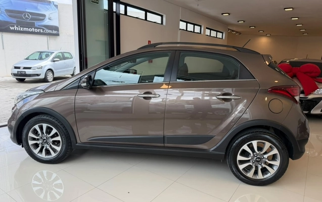 imagem-https://www.socarrao.com.br/sc-vehicle-images-prod/3587591/1788355478937-5_031103.jpg