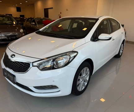 Kia Cerato 1.6 16V Aut. 2015 Branco — foto 1 de 3