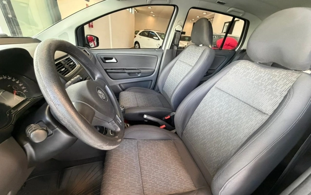 imagem-https://www.socarrao.com.br/sc-vehicle-images-prod/3587600/1788355572846-4_092101.jpg