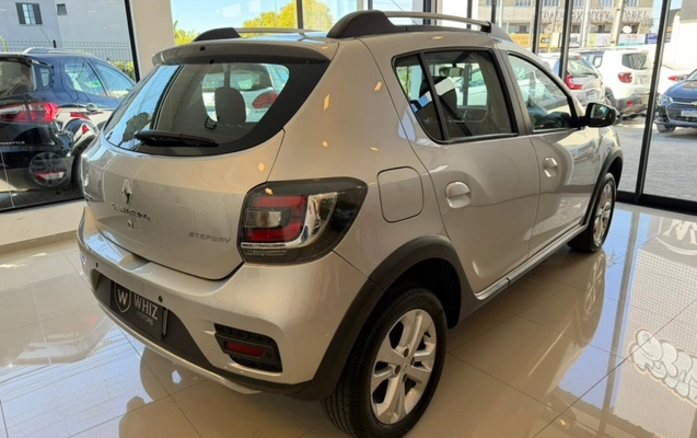 imagem-https://www.socarrao.com.br/sc-vehicle-images-prod/3587603/1788355607486-15_034826.jpg