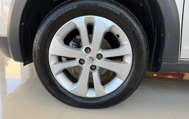 imagem-https://www.socarrao.com.br/sc-vehicle-images-prod/3587603/1788355607503-5_034826.jpg