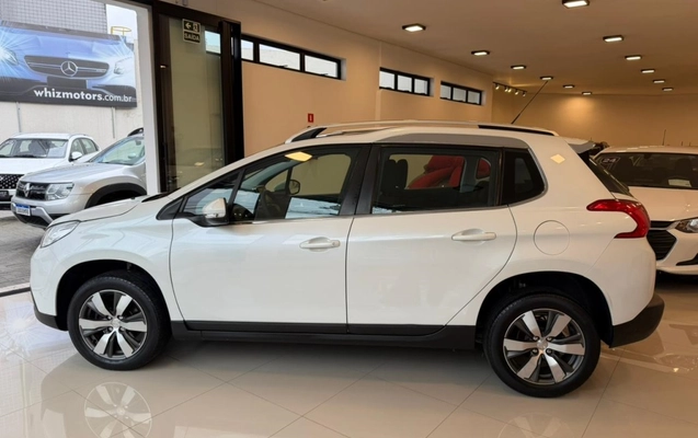 imagem-https://www.socarrao.com.br/sc-vehicle-images-prod/3587606/1788355626830-12_045245.jpg