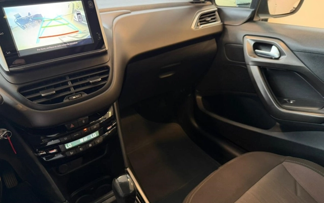 imagem-https://www.socarrao.com.br/sc-vehicle-images-prod/3587606/1788355626843-4_045244.jpg