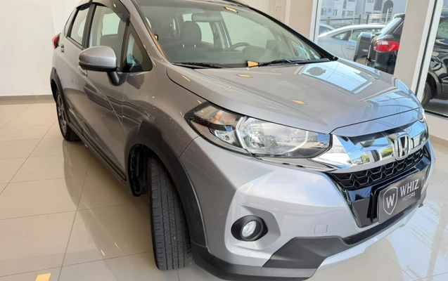 imagem-https://www.socarrao.com.br/sc-vehicle-images-prod/3587625/1788355695139-4_033718.jpg