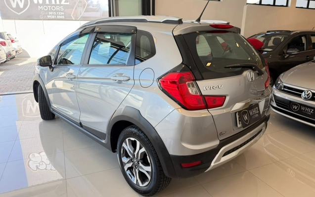 imagem-https://www.socarrao.com.br/sc-vehicle-images-prod/3587625/1788355695145-6_033718.jpg