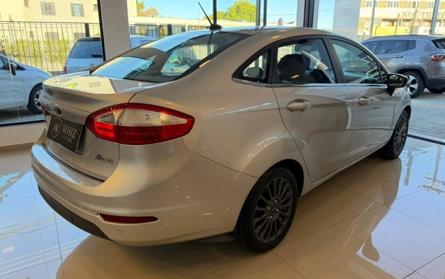 imagem-https://www.socarrao.com.br/sc-vehicle-images-prod/3587627/1788355709801-5_092349.jpg