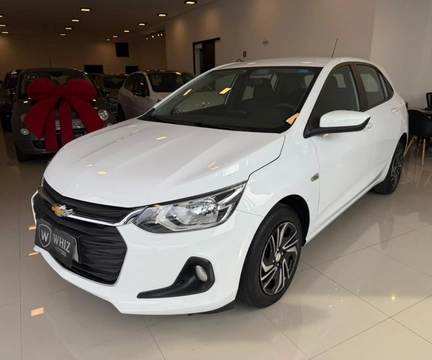 Chevrolet Onix 2024 Branco — foto 1 de 3