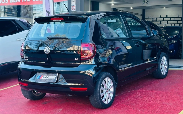 imagem-https://www.socarrao.com.br/sc-vehicle-images-prod/3587639/1789478892325-gb-0f4d61a.jpeg