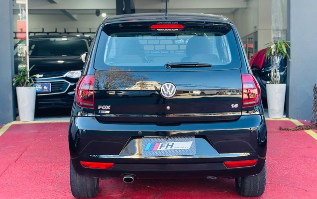 imagem-https://www.socarrao.com.br/sc-vehicle-images-prod/3587639/1789478892326-gb-e22675c.jpeg