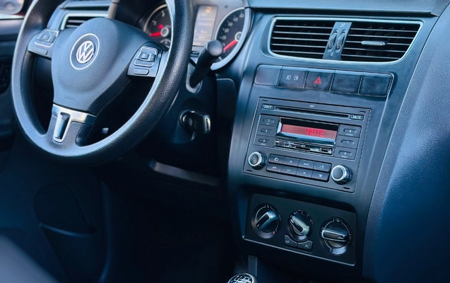 imagem-https://www.socarrao.com.br/sc-vehicle-images-prod/3587639/1789478892330-gb-510ea44.jpeg