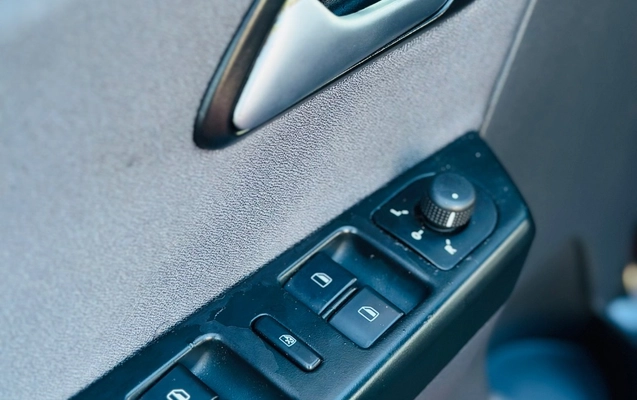 imagem-https://www.socarrao.com.br/sc-vehicle-images-prod/3587639/1789478892333-gb-91e59be.jpeg