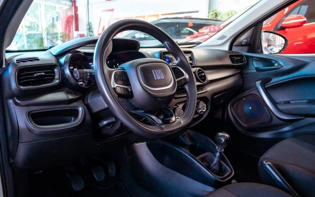 imagem-https://www.socarrao.com.br/sc-vehicle-images-prod/3587647/1788356094005-SLD4YBvvhMGprtpWGlvI8fH4rB0MVLu8.jpg
