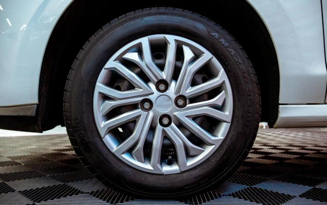 imagem-https://www.socarrao.com.br/sc-vehicle-images-prod/3587647/1788356094009-rIDYcpfE3pILqX1clwV34usUptjFfLSD.jpg
