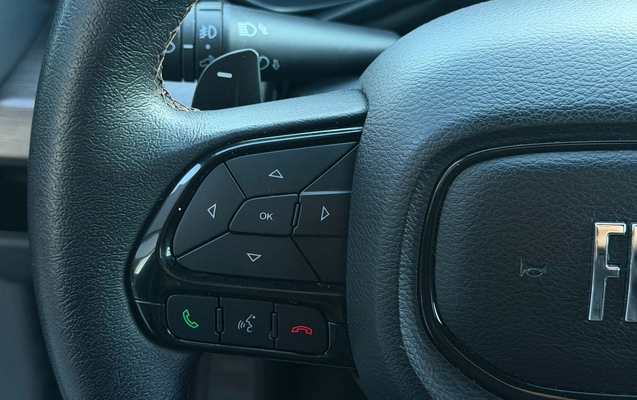 imagem-https://www.socarrao.com.br/sc-vehicle-images-prod/3587659/1788356341988-003_604db2433c5991fadfe71528578e6b01.jpeg