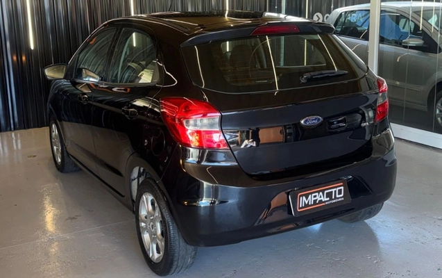 imagem-https://www.socarrao.com.br/sc-vehicle-images-prod/3587663/1789758984777-gb-1b9f465.jpeg