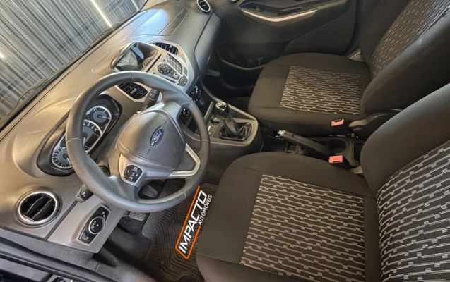 imagem-https://www.socarrao.com.br/sc-vehicle-images-prod/3587663/1789758984788-gb-d69d27b.jpeg