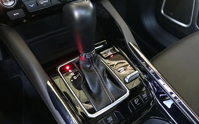 imagem-https://www.socarrao.com.br/sc-vehicle-images-prod/3587671/1788456033390-82eN0YDKrpYZ34FtBcHIpmTdvdt6Gsz7.jpg