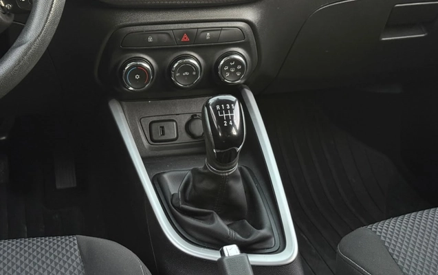 imagem-https://www.socarrao.com.br/sc-vehicle-images-prod/3587697/1788356865629-10_061412.jpg