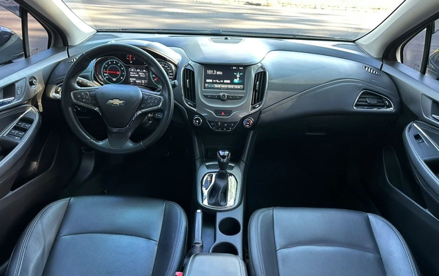 imagem-https://www.socarrao.com.br/sc-vehicle-images-prod/3587927/1788357240212-5_105328.jpg