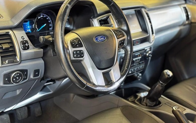imagem-https://www.socarrao.com.br/sc-vehicle-images-prod/3588009/1789141143277-8418510_12_B_385db965e2.jpeg