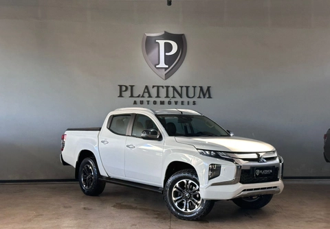 Mitsubishi Triton 2022 Branco — foto 1 de 3