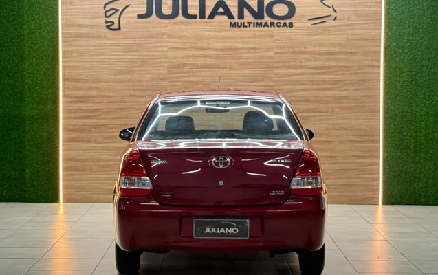 imagem-https://www.socarrao.com.br/sc-vehicle-images-prod/3588339/1788358246977-JHsSnhYrPaStyjQdUgin4NROUROlMCFg.jpg