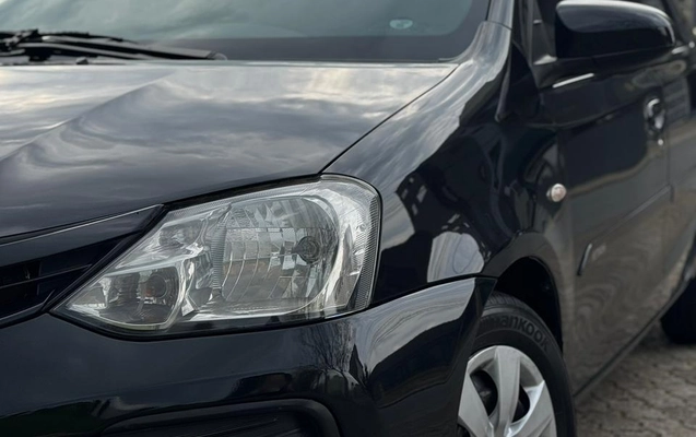 imagem-https://www.socarrao.com.br/sc-vehicle-images-prod/3588384/1788358317167-003_0823c158edfefbd6a4fc2271c64808ed.jpeg