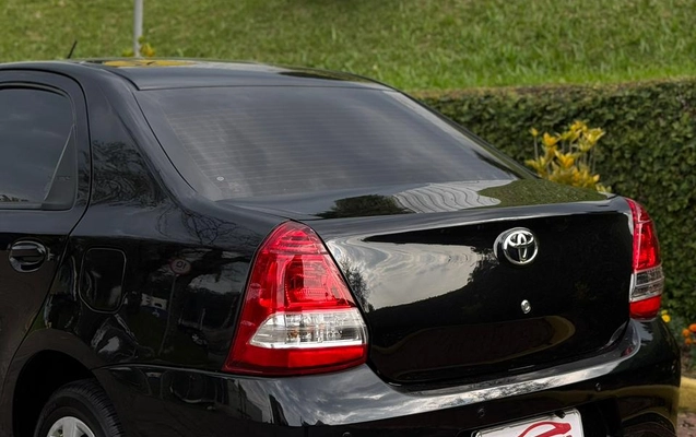 imagem-https://www.socarrao.com.br/sc-vehicle-images-prod/3588384/1788358317170-003_7f2d1e0bf2327aecb64da3ade4d3a75a.jpeg