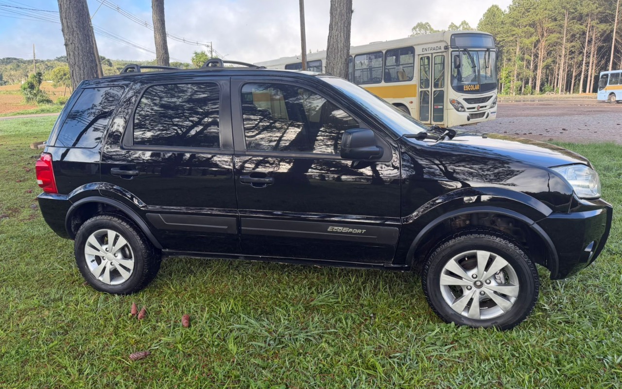 imagem-https://www.socarrao.com.br/sc-vehicle-images-prod/3588412/1788358644420-YTgzNGE2N2YtYzE4OS00YTJiLWE1YWItODMzMDE2YTA1NzkxLmpmaWY.jfif