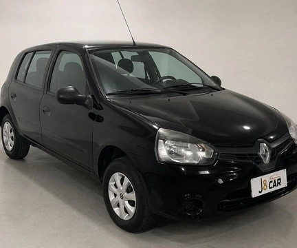 Renault Clio 2015 Preto — foto 1 de 3