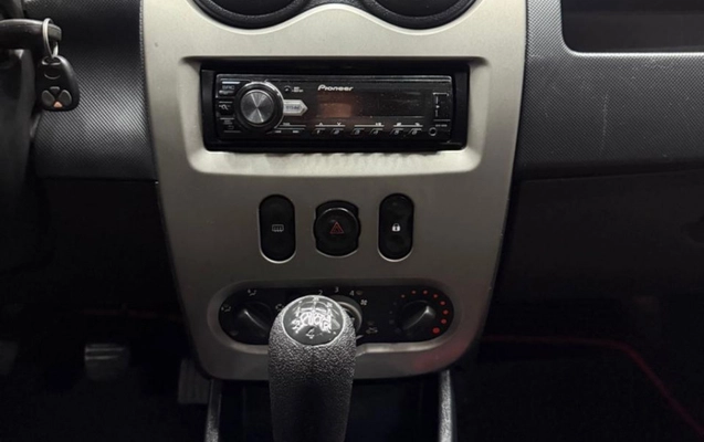 imagem-https://www.socarrao.com.br/sc-vehicle-images-prod/3588865/1788359353260-SLirgjUNVBI6ENavC0Y3bSU5kZ7RhhHN.jpg