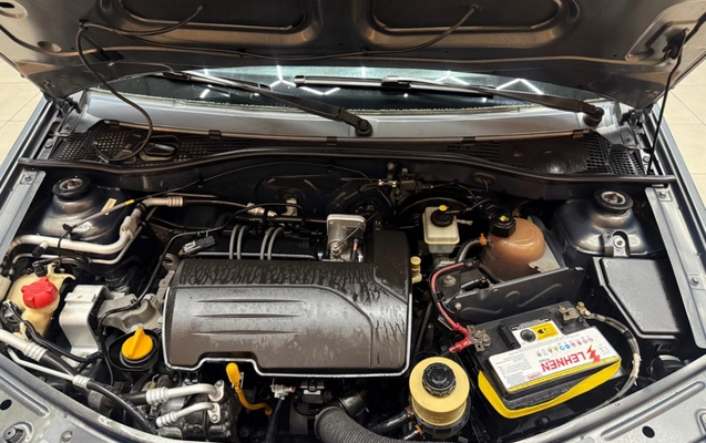 imagem-https://www.socarrao.com.br/sc-vehicle-images-prod/3588865/1788359353262-Wh7zs2NDVXU1XmJLuHaNazjJUxOAQwFJ.jpg