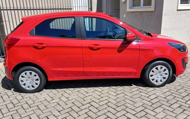 imagem-https://www.socarrao.com.br/sc-vehicle-images-prod/3588970/1788360109768-V2hhdHNBcHAgSW1hZ2UgMjAyNi0wOS0wMiBhdCAxMS4zMy4zNSAoMSkuanBlZw.jpeg