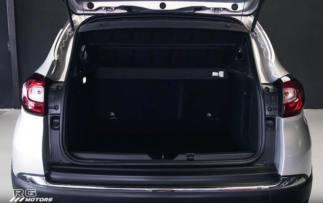 imagem-https://www.socarrao.com.br/sc-vehicle-images-prod/3589014/1788359537209-8391835_10_B_d2e5ef3982.jpeg