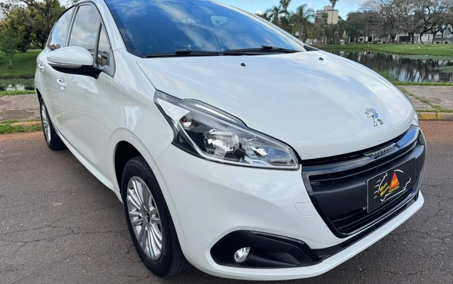 imagem-https://www.socarrao.com.br/sc-vehicle-images-prod/3589055/1788359583717-V2hhdHNBcHAgSW1hZ2UgMjAyNi0wOS0wMiBhdCAxMC41NC41NSAoNCkuanBlZw.jpeg