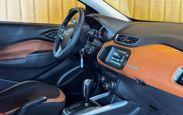 imagem-https://www.socarrao.com.br/sc-vehicle-images-prod/3589160/1789677399208-gb-0dc4848.jpeg