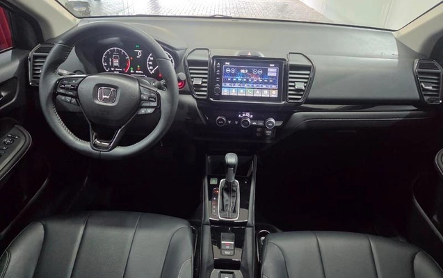 imagem-https://www.socarrao.com.br/sc-vehicle-images-prod/3589367/1788636072861-8442405_10_B_8b0967b72c.jpeg