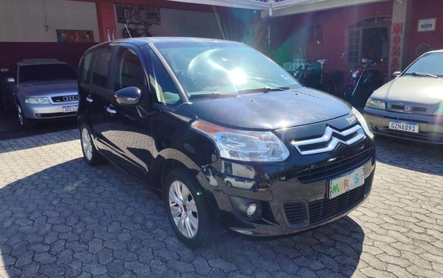 imagem-https://www.socarrao.com.br/sc-vehicle-images-prod/3589580/1788461027402-8438736_7_B_5d1584d397.jpeg