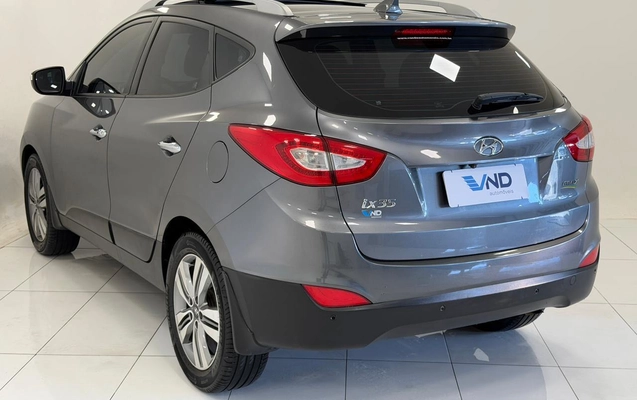 imagem-https://www.socarrao.com.br/sc-vehicle-images-prod/3589585/1788360742581-d277e56cb7cd405386f1230ccfe6584a_1788294964915.jpg