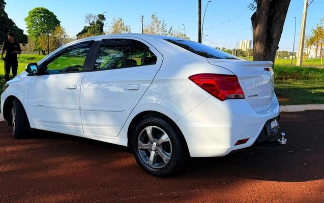 imagem-https://www.socarrao.com.br/sc-vehicle-images-prod/3589750/1788361180282-8414821_7_B_88f124dfd0.jpeg