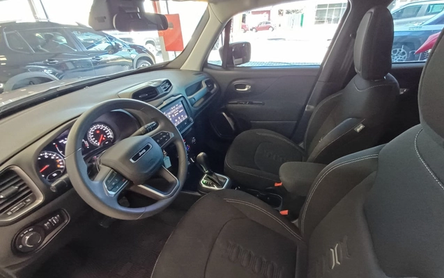 imagem-https://www.socarrao.com.br/sc-vehicle-images-prod/3589907/1789133186461-vehicle_image_1788361293_bb3ad8be9574d3a3c00d9a7a6fd81598.jpeg