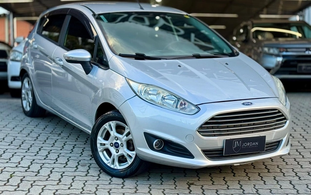 imagem-https://www.socarrao.com.br/sc-vehicle-images-prod/3589957/1789505954711-003_ccab0badba8a02f5b599abe06d5682e3.jpeg