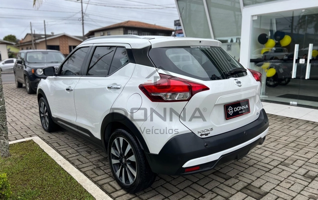 imagem-https://www.socarrao.com.br/sc-vehicle-images-prod/3589959/1789500522236-c52b709725e24c4cab047fc08521390b_1789398915475.jpg