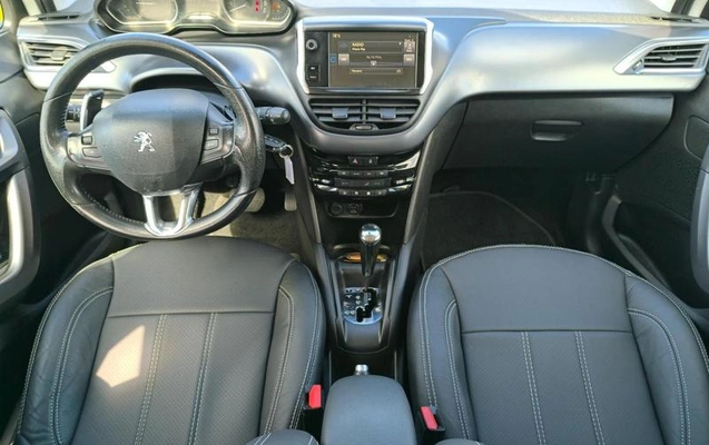 imagem-https://www.socarrao.com.br/sc-vehicle-images-prod/3590277/1788965128464-8440388_8_B_7585a8b92a.jpeg