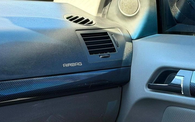imagem-https://www.socarrao.com.br/sc-vehicle-images-prod/3590308/1788362645619-8251145_14_B_87cef5c2a7.jpeg