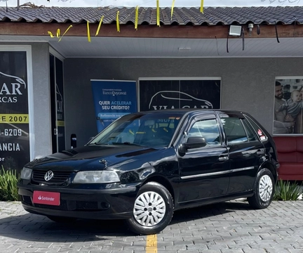 Volkswagen Gol 1.0 Plus 8v 4p 2003 Preto — foto 1 de 3