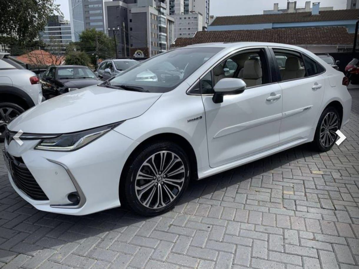 Toyota Corolla Altis Prem. 1.8 Aut. (Híbrido) na cor Branco em Curitiba / PR - 35906